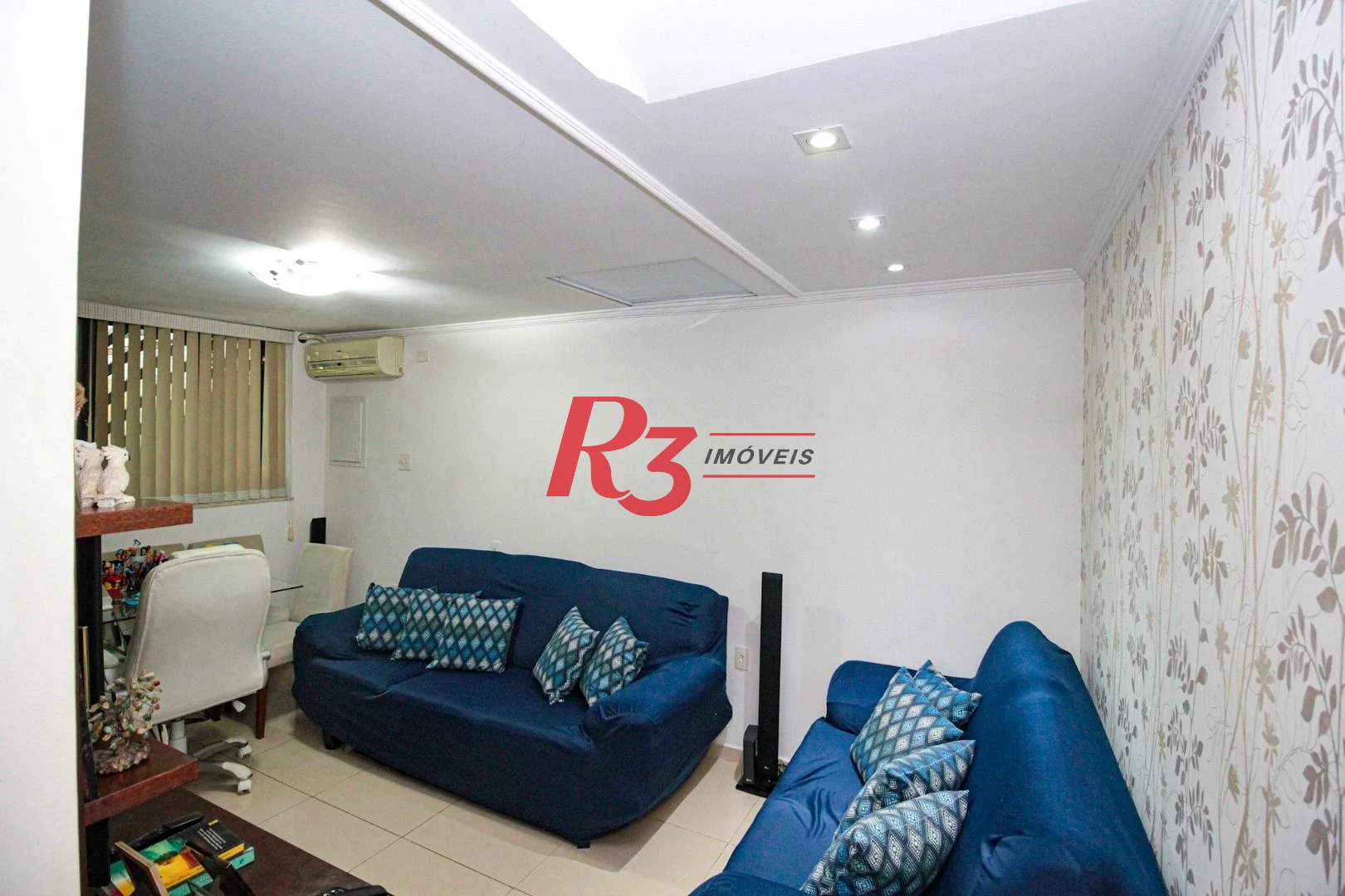 Sobrado com 4 dormitórios à venda, 150 m² por R$ 2.000.000,00 - Gonzaga - Santos/SP