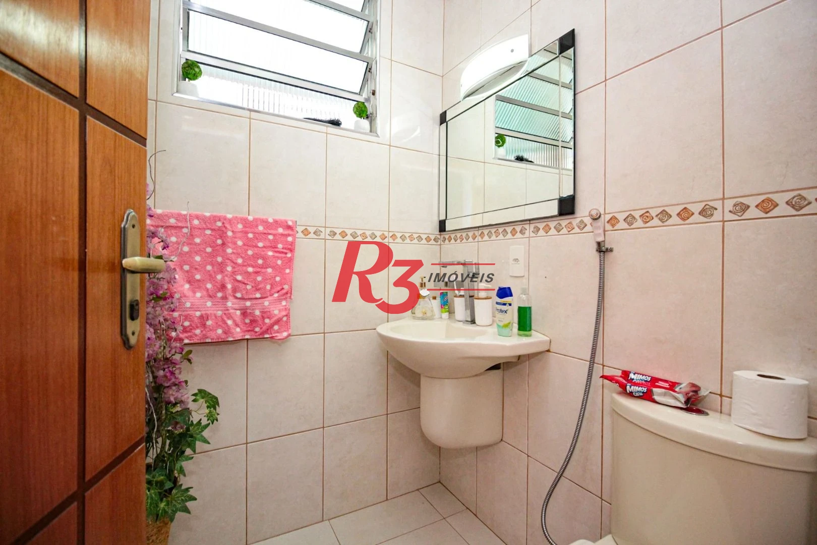 Sobrado com 4 dormitórios à venda, 150 m² por R$ 2.000.000,00 - Gonzaga - Santos/SP