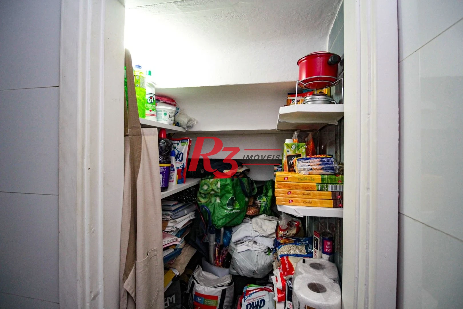 Sobrado com 4 dormitórios à venda, 150 m² por R$ 2.000.000,00 - Gonzaga - Santos/SP