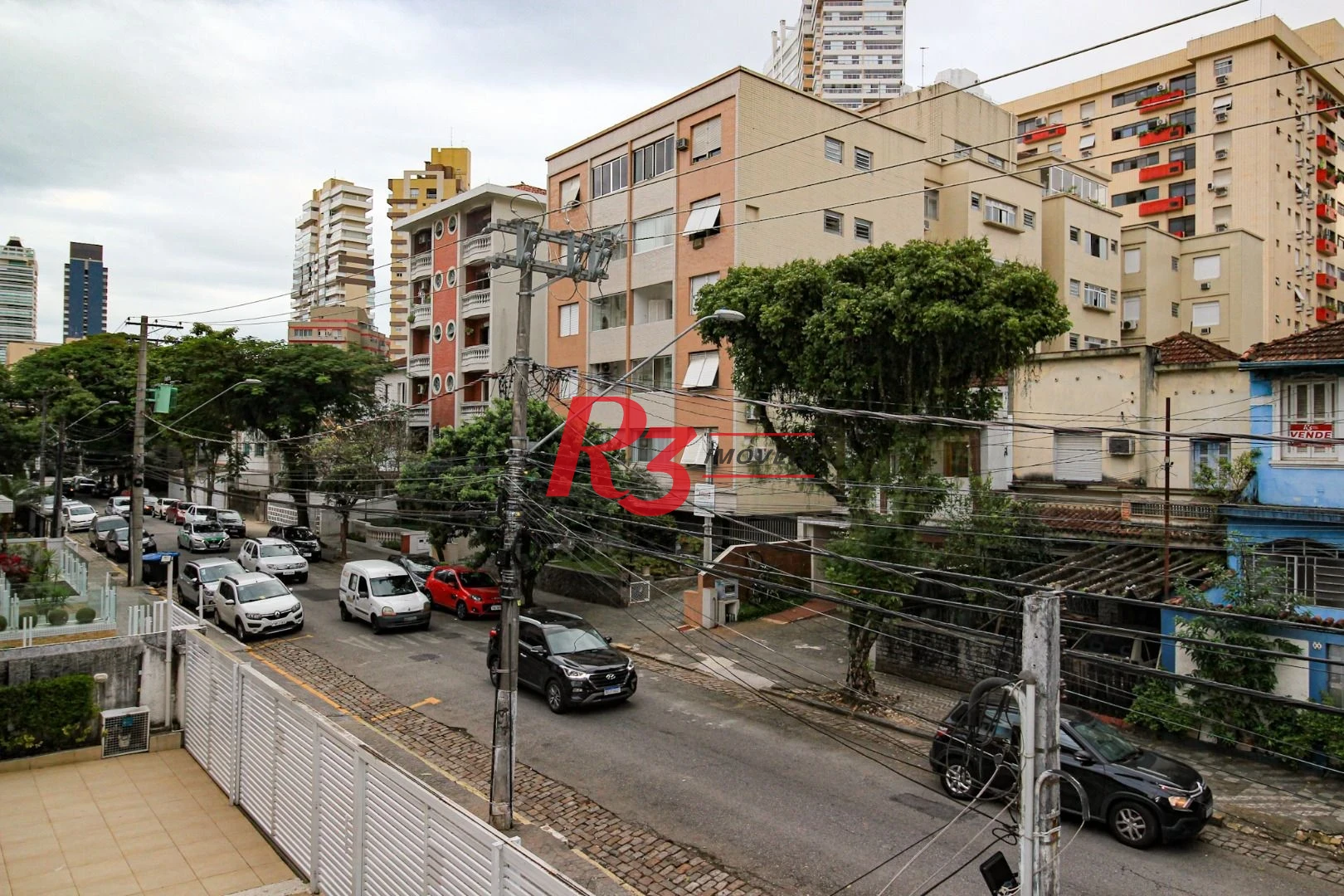 Sobrado com 4 dormitórios à venda, 150 m² por R$ 2.000.000,00 - Gonzaga - Santos/SP