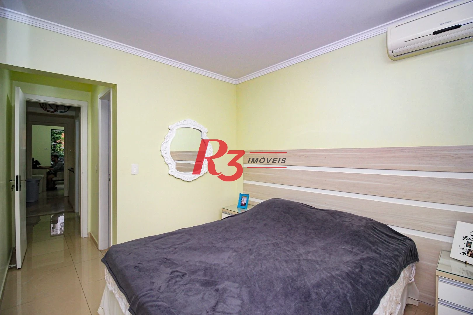 Sobrado com 4 dormitórios à venda, 150 m² por R$ 2.000.000,00 - Gonzaga - Santos/SP
