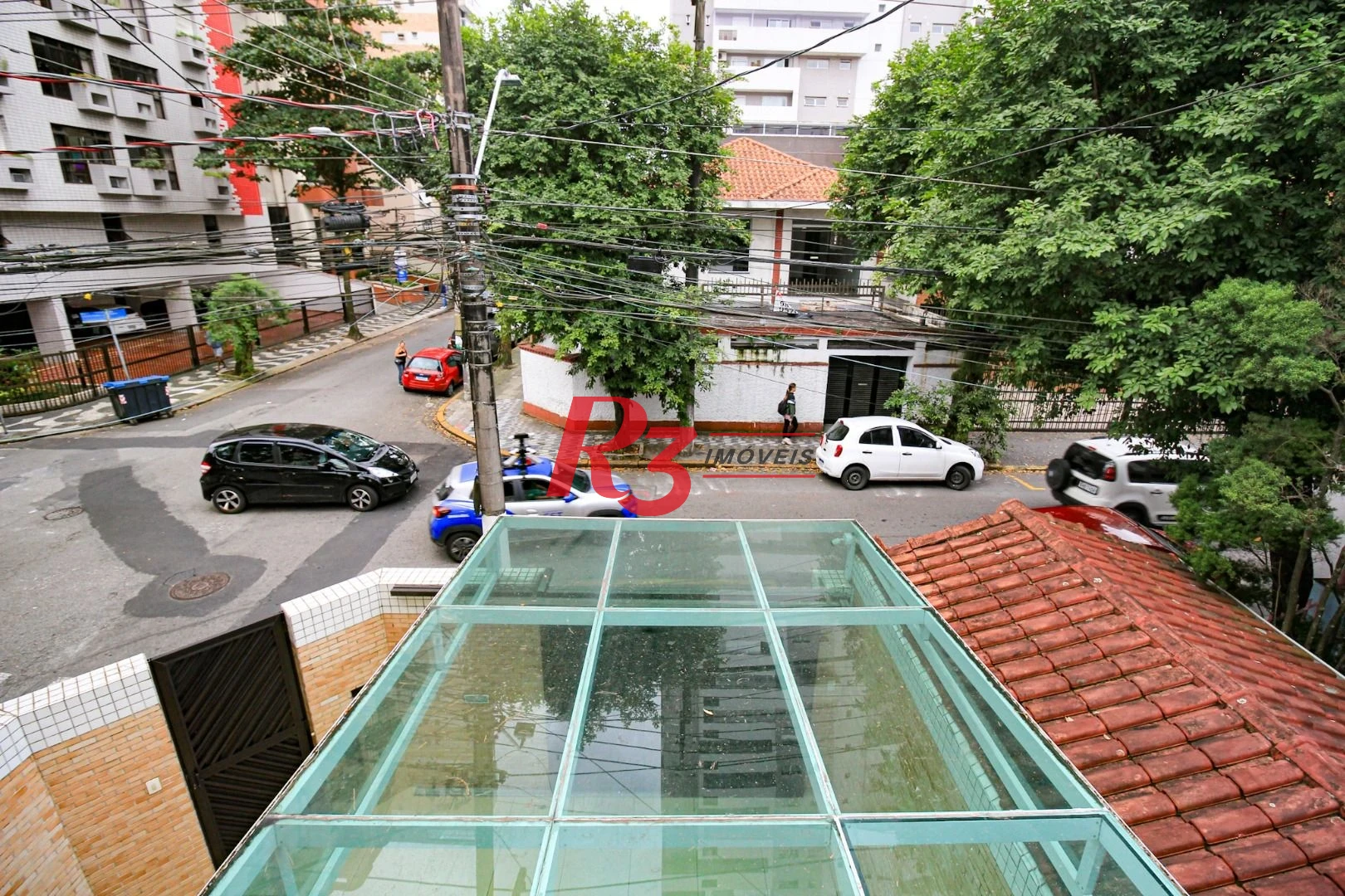 Sobrado com 4 dormitórios à venda, 150 m² por R$ 2.000.000,00 - Gonzaga - Santos/SP