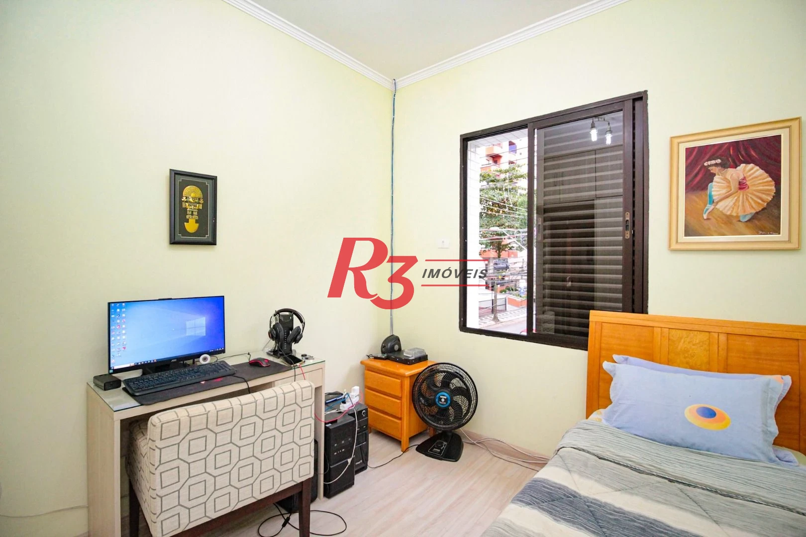 Sobrado com 4 dormitórios à venda, 150 m² por R$ 2.000.000,00 - Gonzaga - Santos/SP