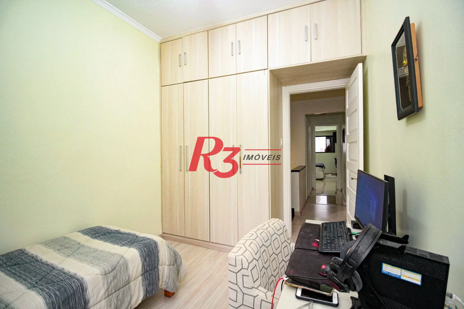 Sobrado com 4 dormitórios à venda, 150 m² por R$ 2.000.000,00 - Gonzaga - Santos/SP