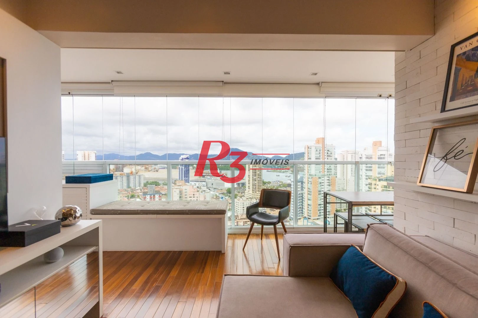 Apartamento com 1 dormitório à venda, 50 m² por R$ 950.000,00 - Ponta da Praia - Santos/SP