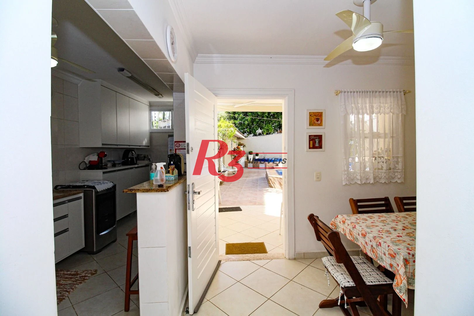 Sobrado à venda, 340 m² por R$ 3.200.000,00 - Loteamento João Batista Julião - Guarujá/SP