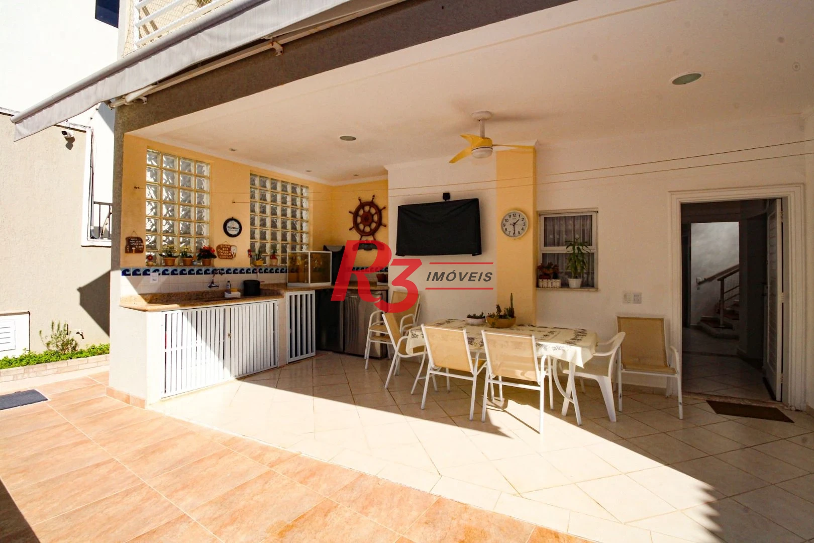 Sobrado à venda, 340 m² por R$ 3.200.000,00 - Loteamento João Batista Julião - Guarujá/SP