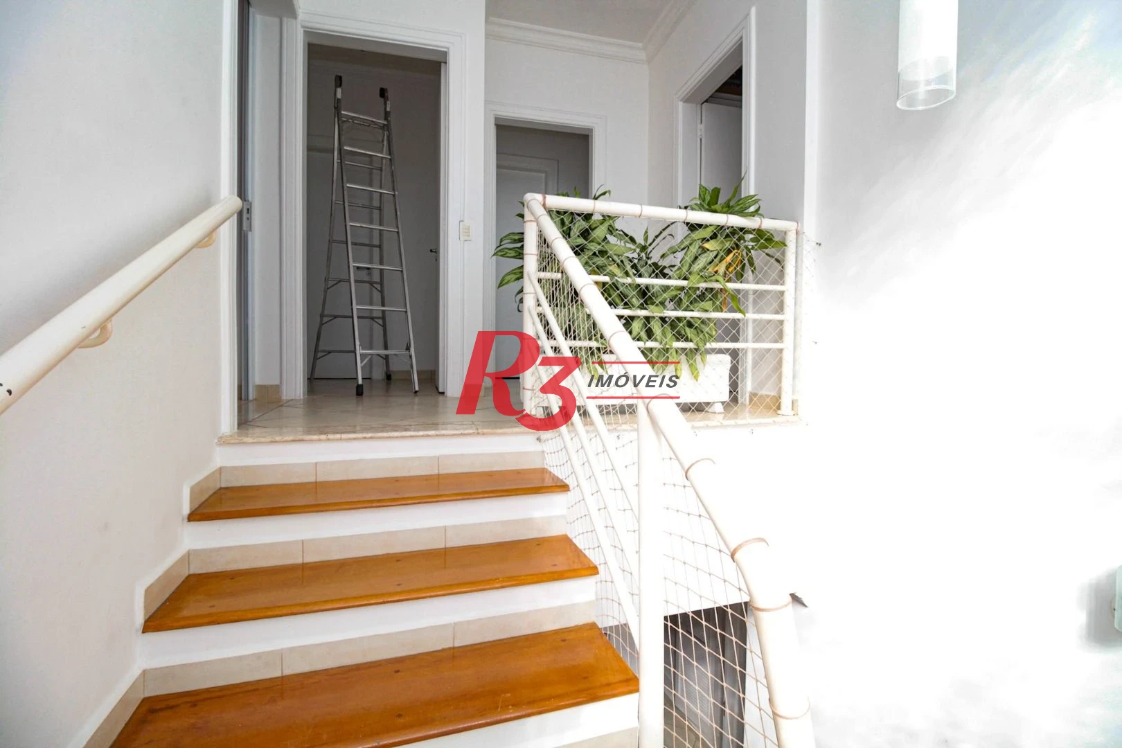 Sobrado à venda, 340 m² por R$ 3.200.000,00 - Loteamento João Batista Julião - Guarujá/SP