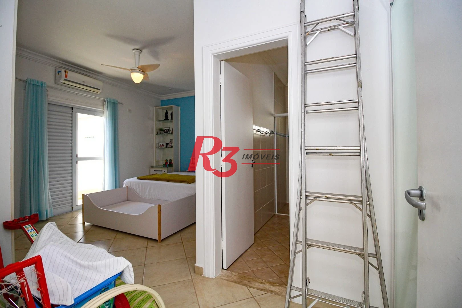 Sobrado à venda, 340 m² por R$ 3.200.000,00 - Loteamento João Batista Julião - Guarujá/SP