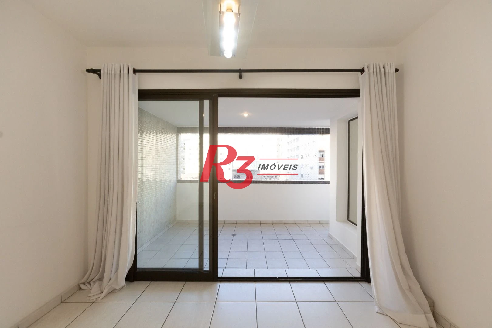 Apartamento com 3 dormitórios à venda, 196 m² por R$ 1.990.000,00 - Embaré - Santos/SP