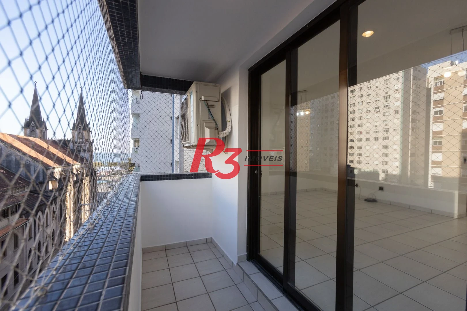 Apartamento com 3 dormitórios à venda, 196 m² por R$ 1.990.000,00 - Embaré - Santos/SP