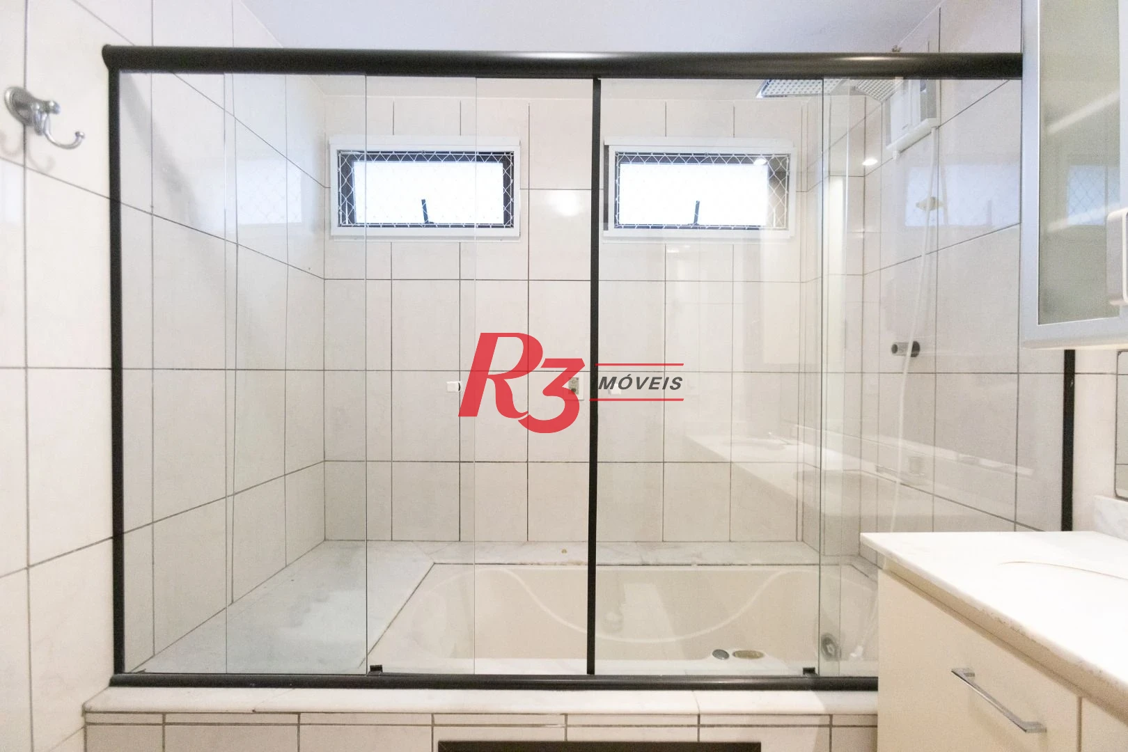 Apartamento com 3 dormitórios à venda, 196 m² por R$ 1.990.000,00 - Embaré - Santos/SP