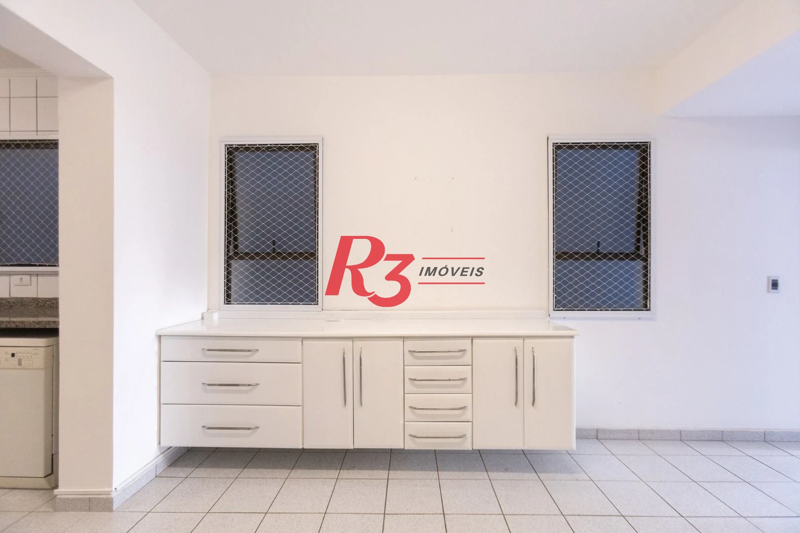 Apartamento com 3 dormitórios à venda, 196 m² por R$ 1.990.000,00 - Embaré - Santos/SP