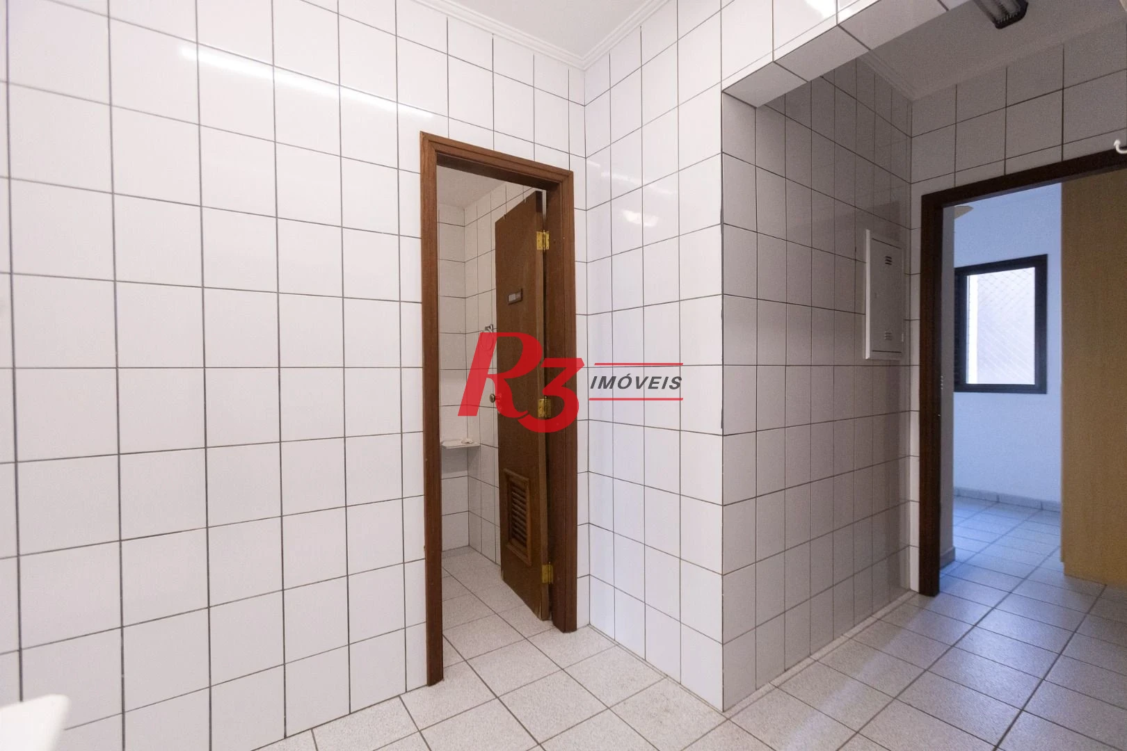 Apartamento com 3 dormitórios à venda, 196 m² por R$ 1.990.000,00 - Embaré - Santos/SP