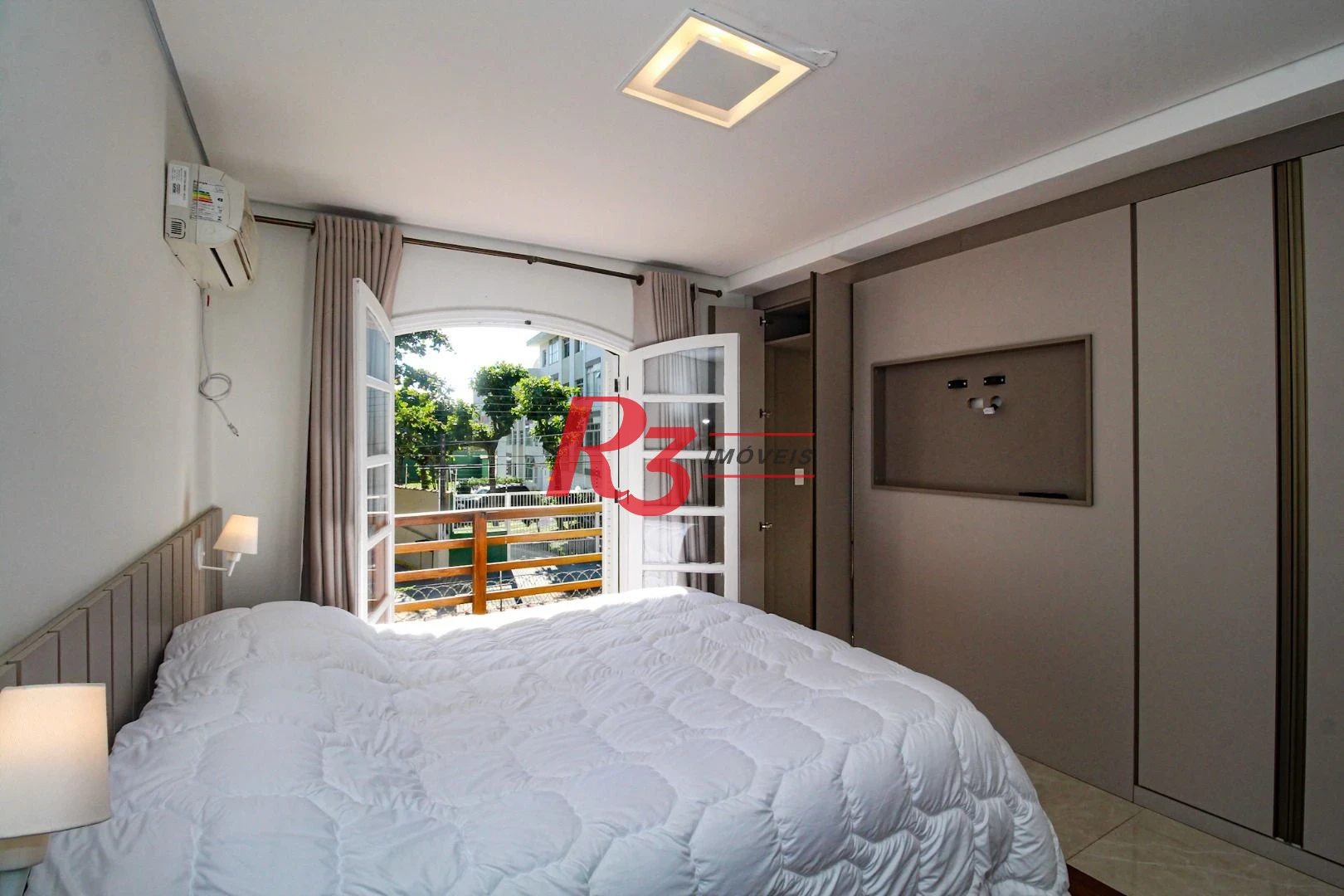 Casa à venda, 280 m² por R$ 980.000,00 - Enseada - Guarujá/SP