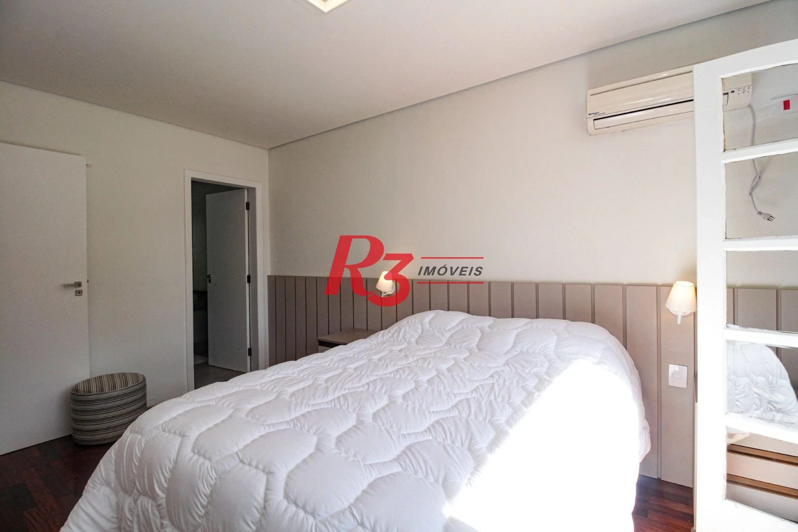 Casa à venda, 280 m² por R$ 980.000,00 - Enseada - Guarujá/SP