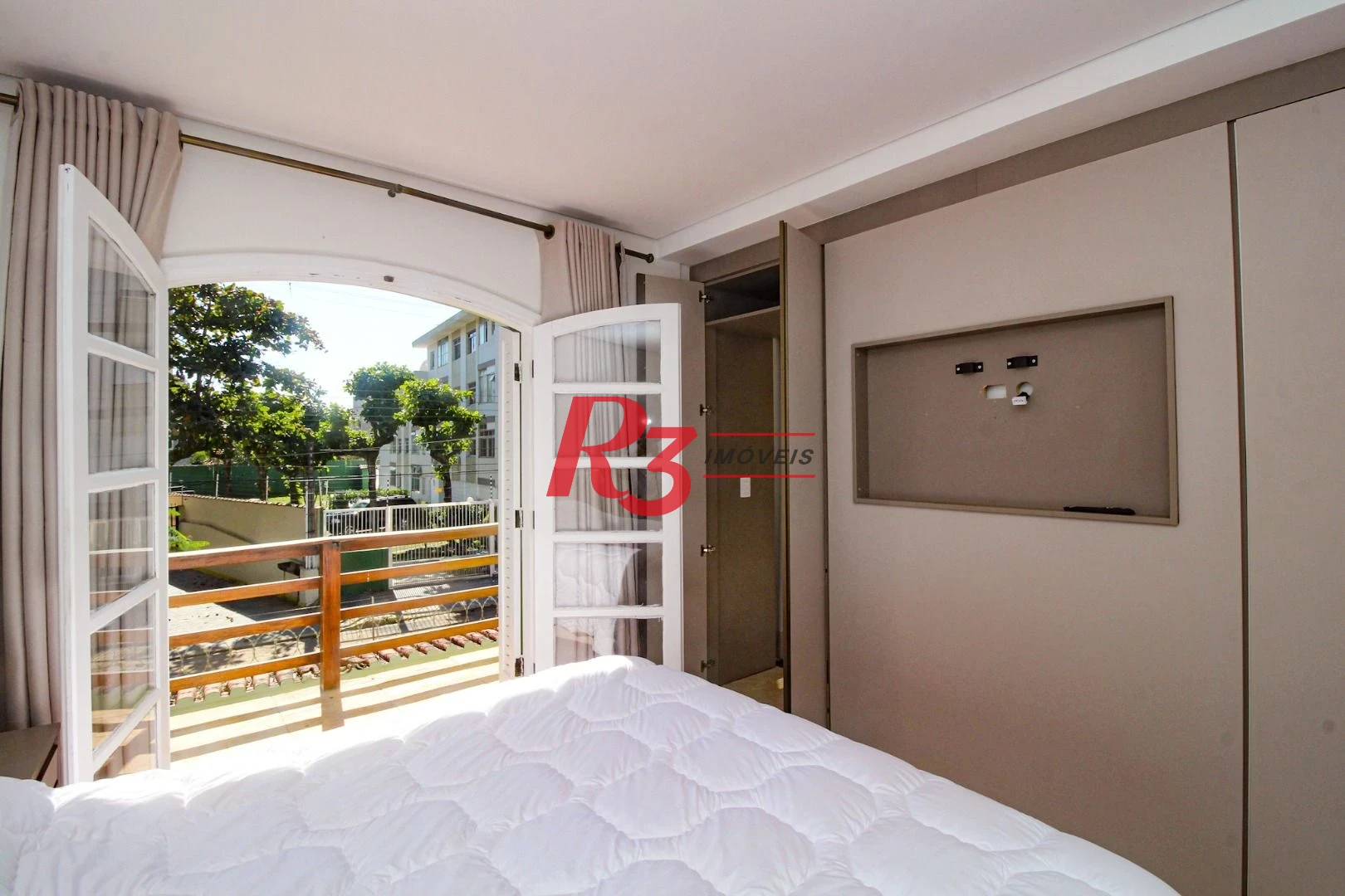 Casa à venda, 280 m² por R$ 980.000,00 - Enseada - Guarujá/SP