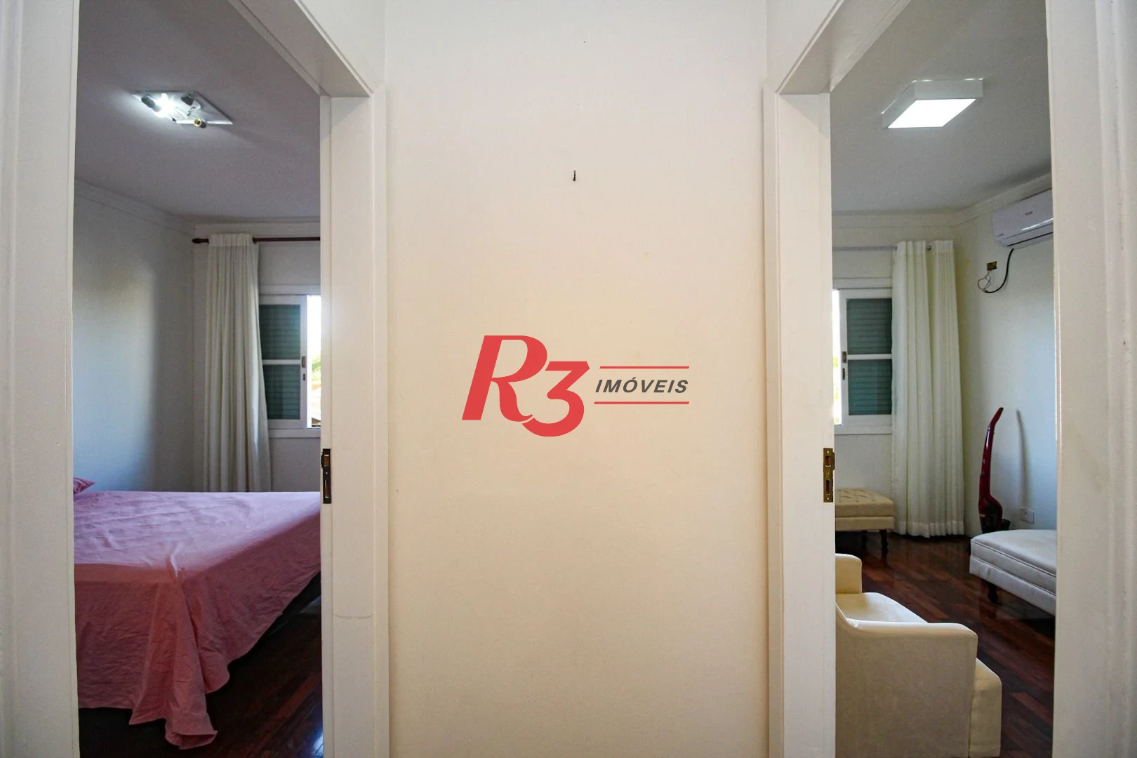 Casa à venda, 280 m² por R$ 980.000,00 - Enseada - Guarujá/SP