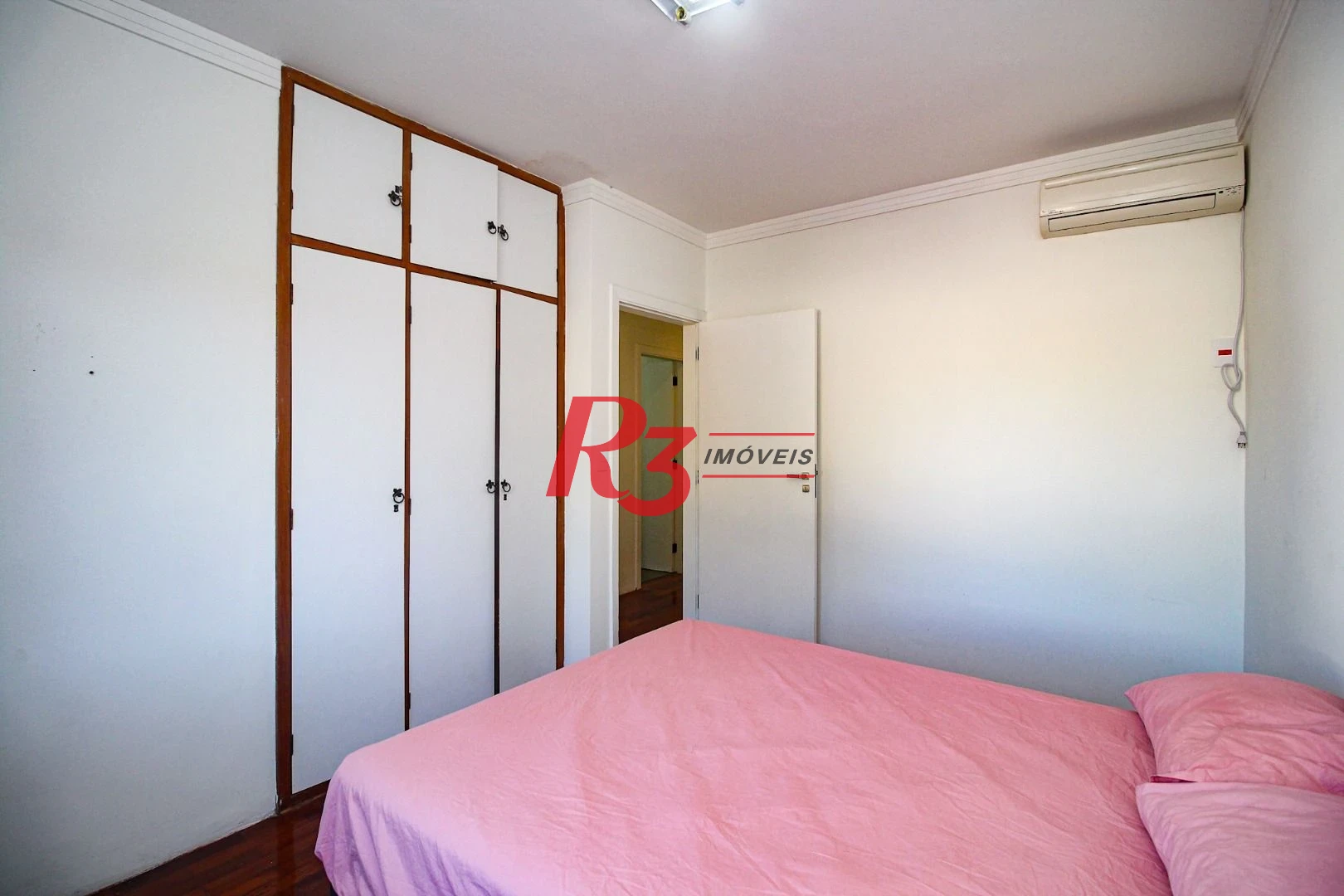 Casa à venda, 280 m² por R$ 980.000,00 - Enseada - Guarujá/SP