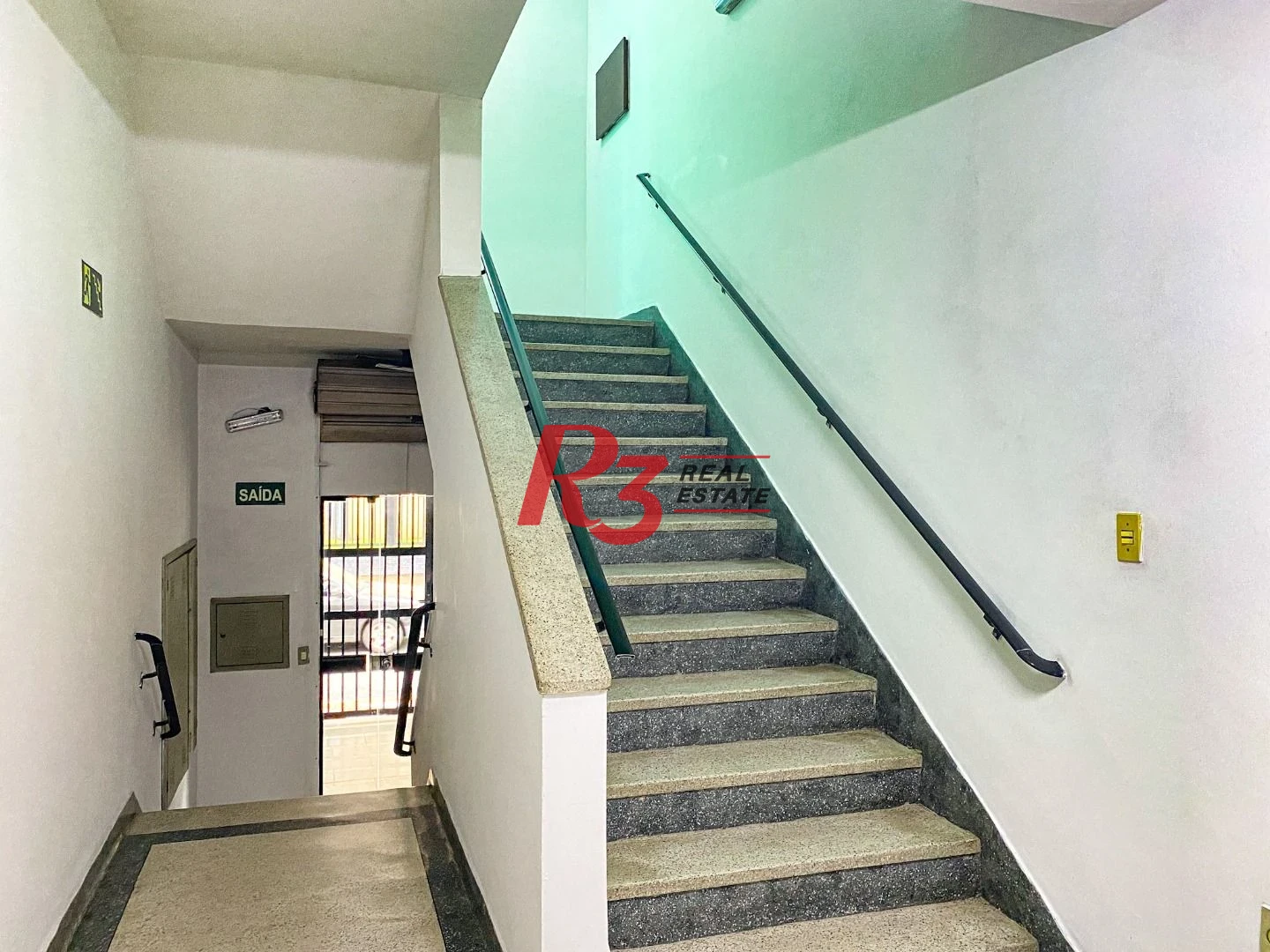 Sala para alugar, 30 m² por R$ 2.000,00/mês - Vila Matias - Santos/SP