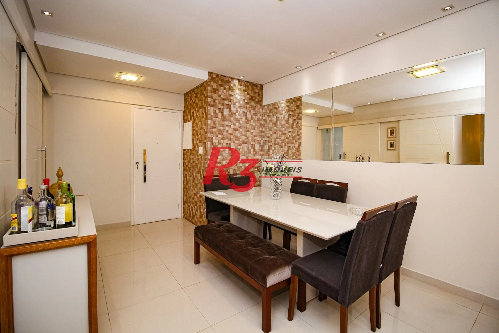 Apartamento com 2 dormitórios à venda, 82 m² por R$ 580.000,00 - Campo Grande - Santos/SP