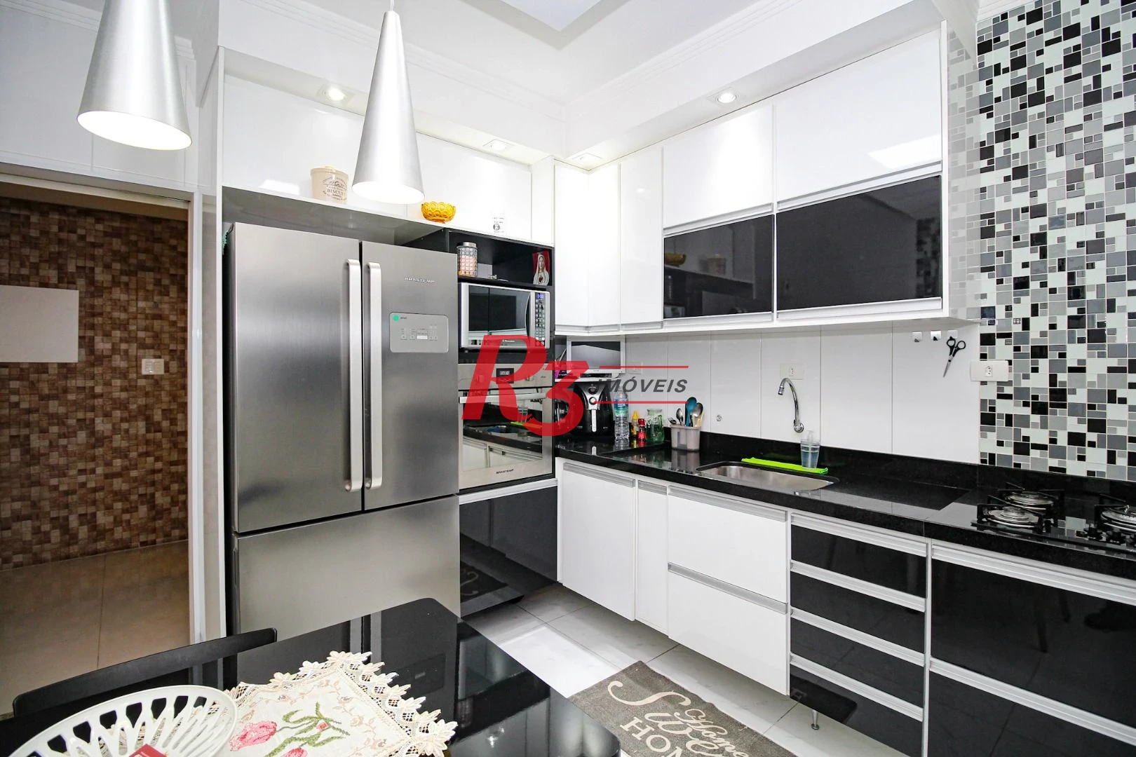Apartamento com 2 dormitórios à venda, 82 m² por R$ 580.000,00 - Campo Grande - Santos/SP