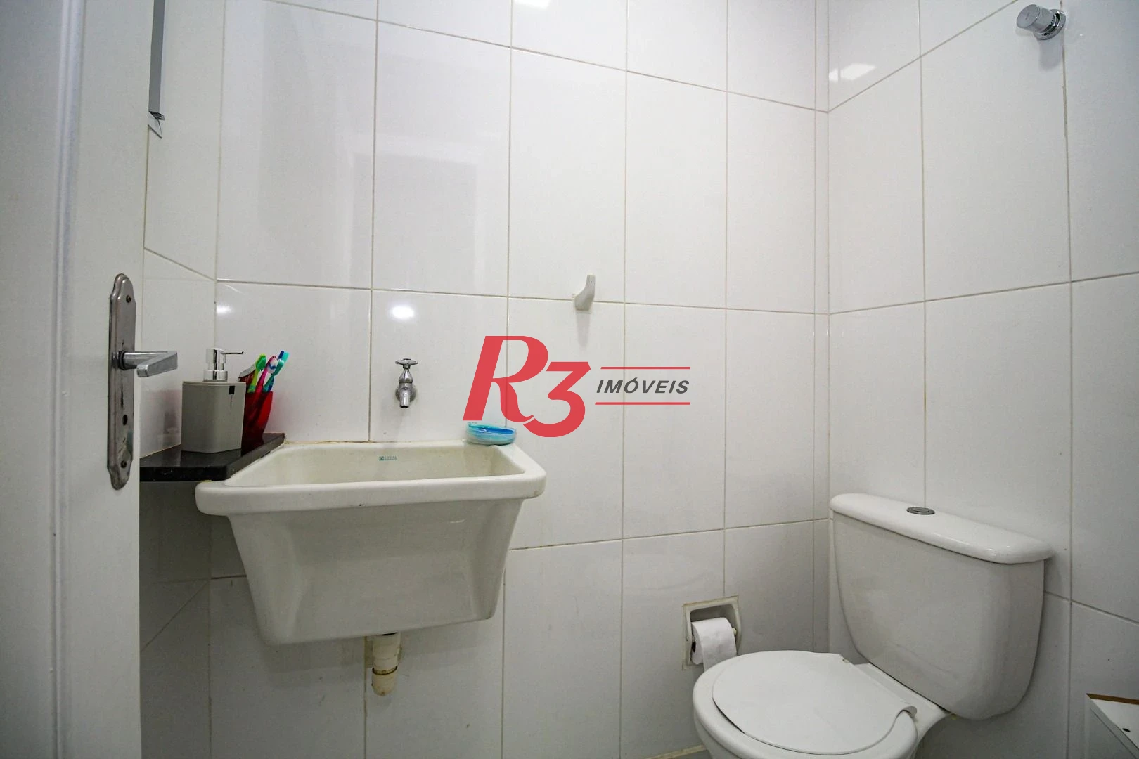 Apartamento com 2 dormitórios à venda, 82 m² por R$ 580.000,00 - Campo Grande - Santos/SP