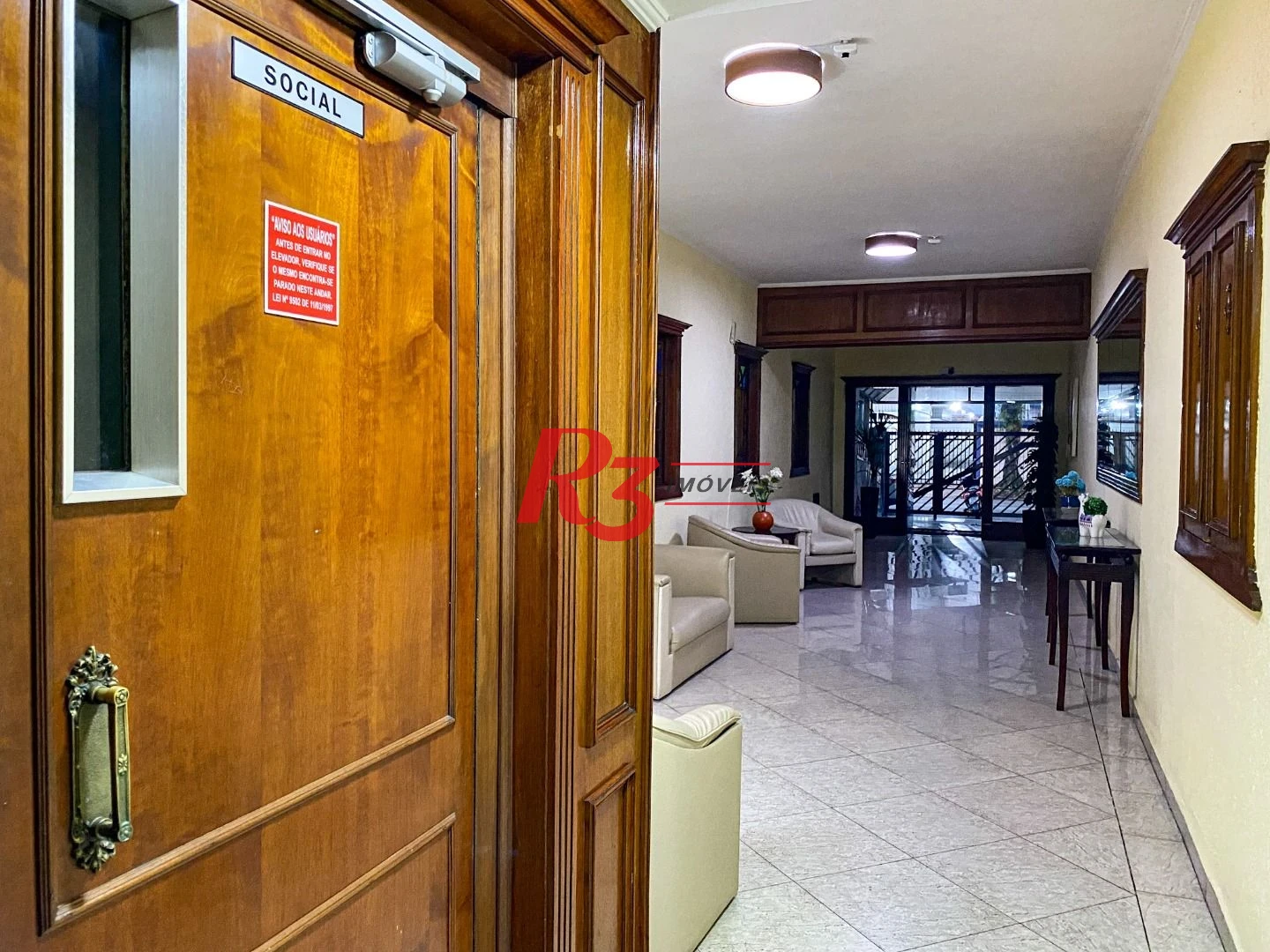 Apartamento com 2 dormitórios à venda, 82 m² por R$ 580.000,00 - Campo Grande - Santos/SP