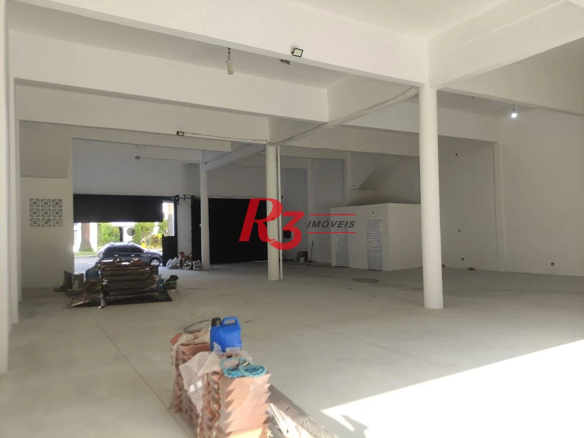 Excelente Loja Comercial em avenida movimentada de Santos
