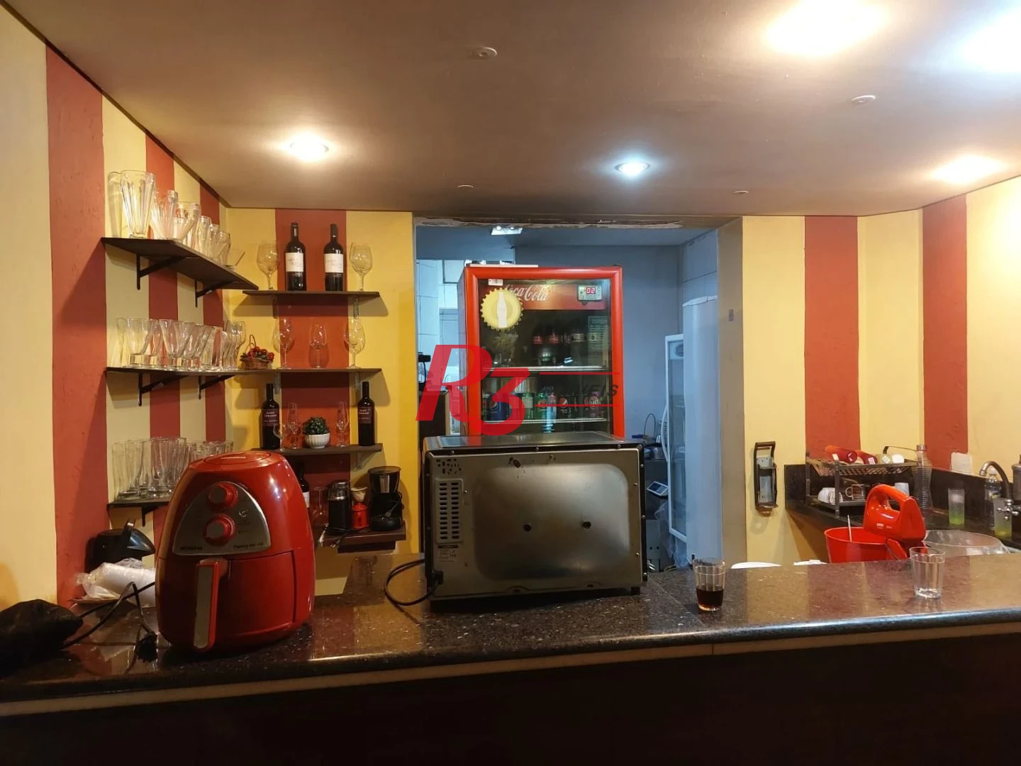 Casa com 3 dormitórios à venda, 224 m² por R$ 1.550.000,00 - Boqueirão - Santos/SP