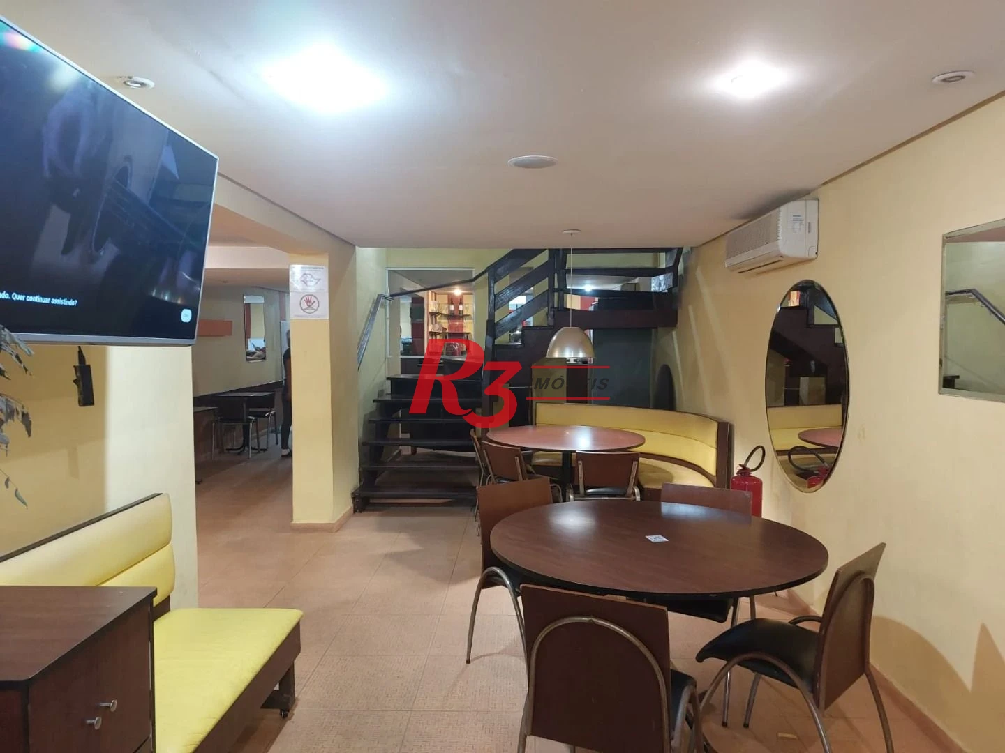 Casa com 3 dormitórios à venda, 224 m² por R$ 1.550.000,00 - Boqueirão - Santos/SP