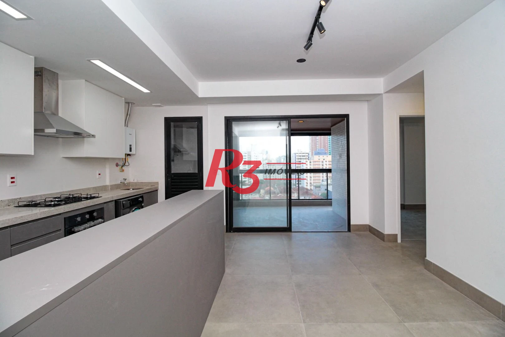 Apartamento com 2 dormitórios à venda, 83 m² por R$ 1.300.000,00 - Boqueirão - Santos/SP