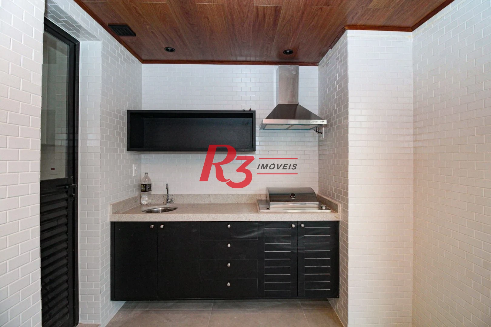Apartamento com 2 dormitórios à venda, 83 m² por R$ 1.300.000,00 - Boqueirão - Santos/SP