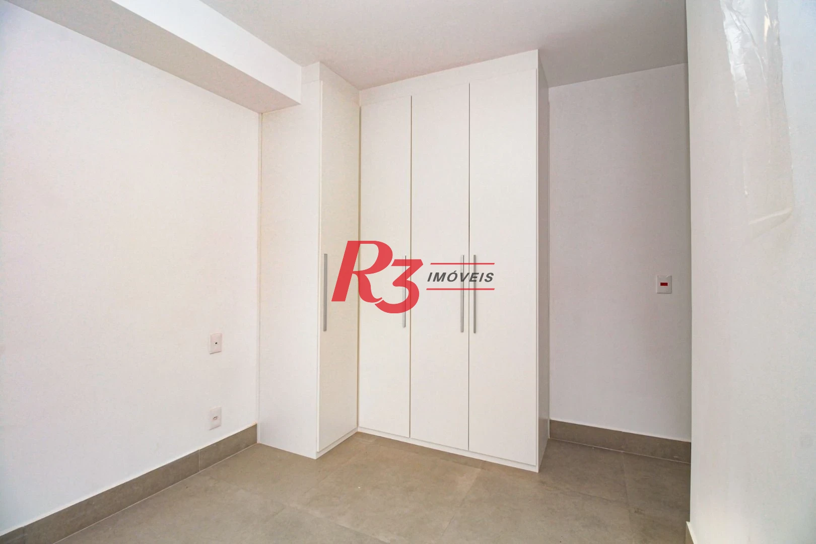 Apartamento com 2 dormitórios à venda, 83 m² por R$ 1.300.000,00 - Boqueirão - Santos/SP