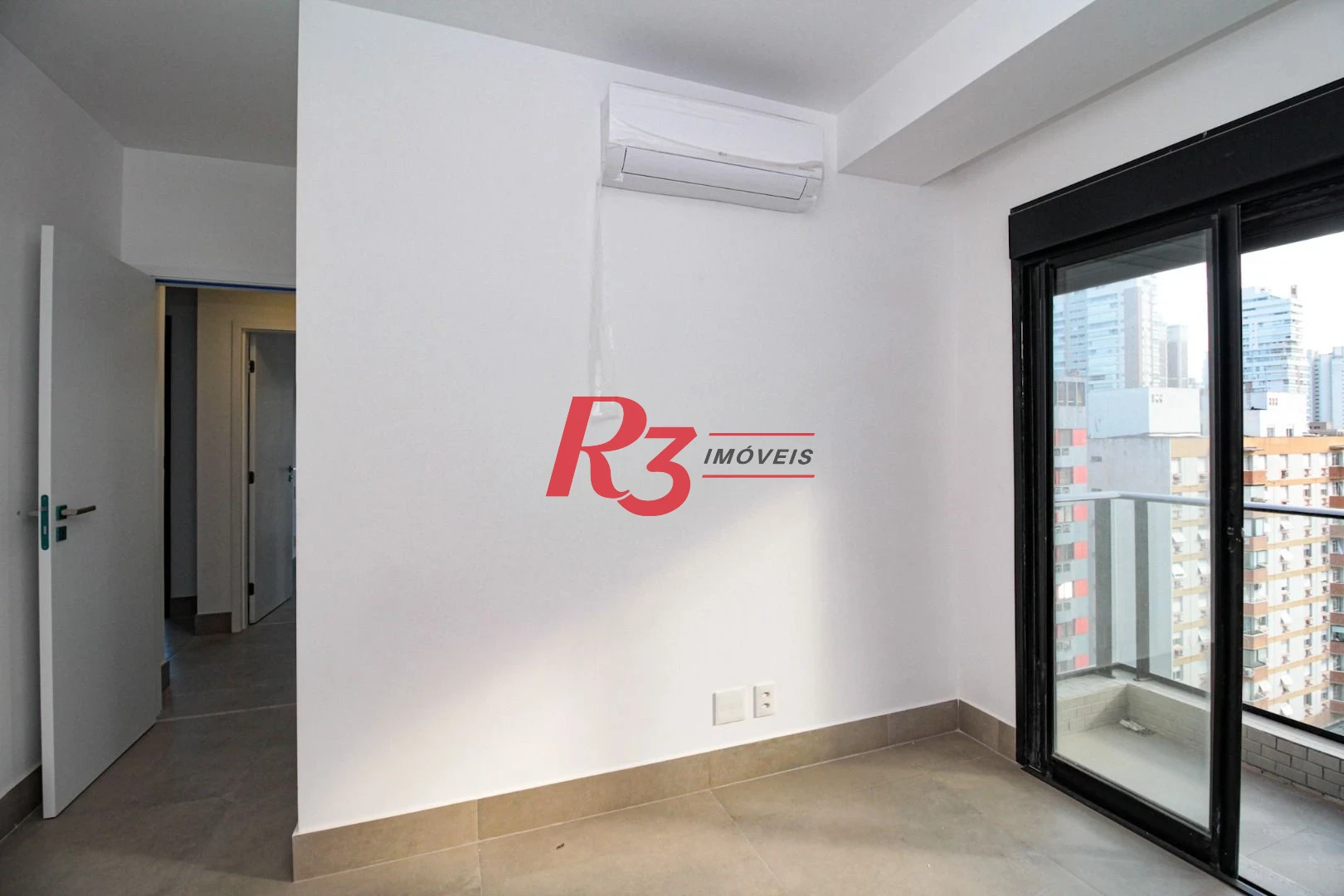 Apartamento com 2 dormitórios à venda, 83 m² por R$ 1.300.000,00 - Boqueirão - Santos/SP