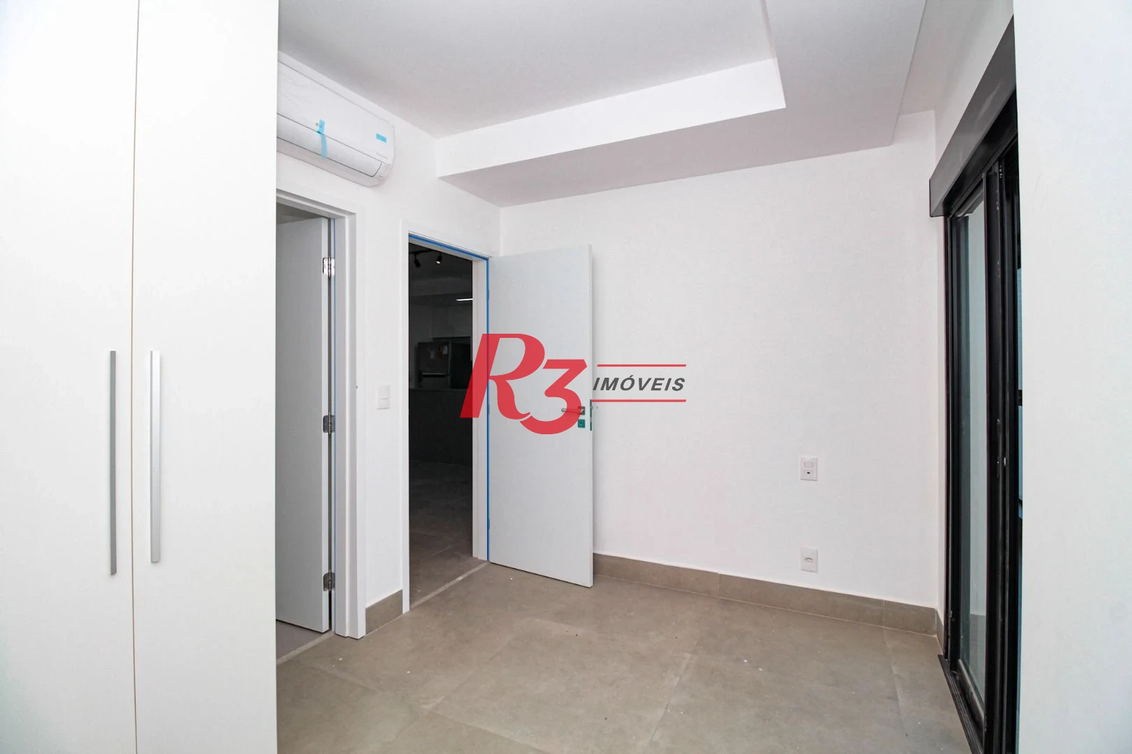Apartamento com 2 dormitórios à venda, 83 m² por R$ 1.300.000,00 - Boqueirão - Santos/SP