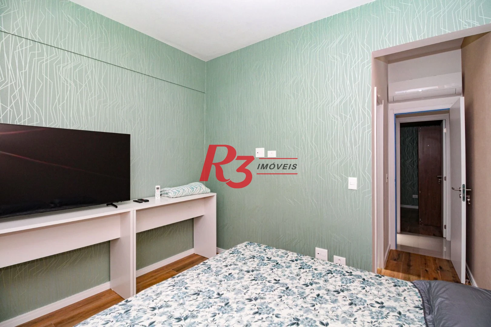 Apartamento à venda, 69 m² por R$ 750.000,00 - Itararé - São Vicente/SP