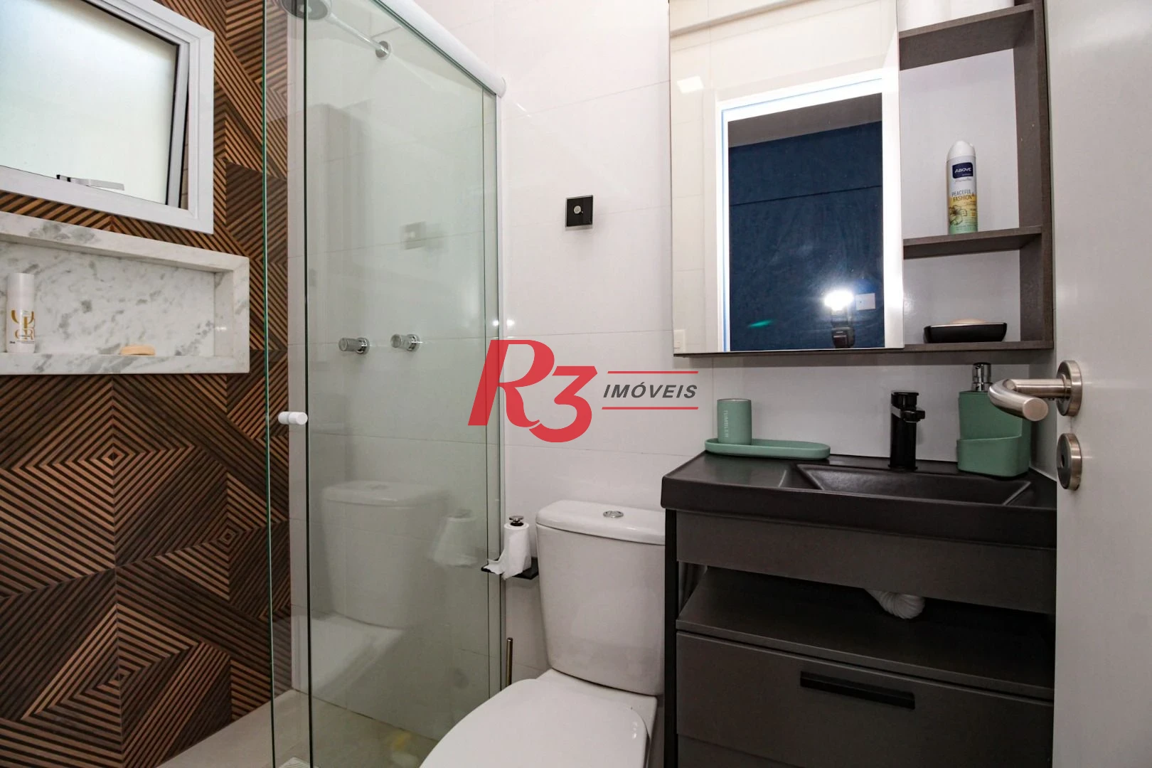 Apartamento à venda, 108 m² por R$ 950.000,00 - Itararé - São Vicente/SP
