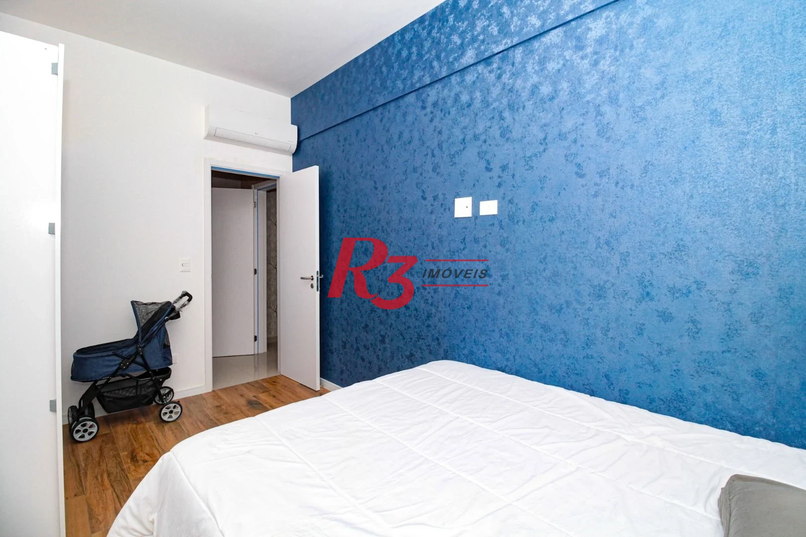 Apartamento à venda, 108 m² por R$ 950.000,00 - Itararé - São Vicente/SP