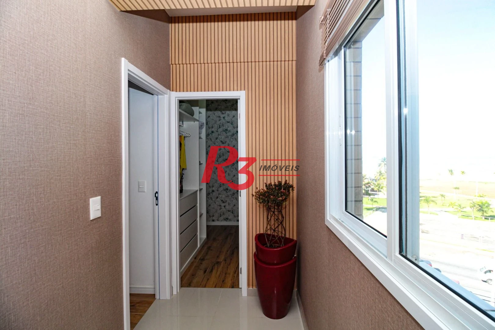 Apartamento à venda, 108 m² por R$ 950.000,00 - Itararé - São Vicente/SP