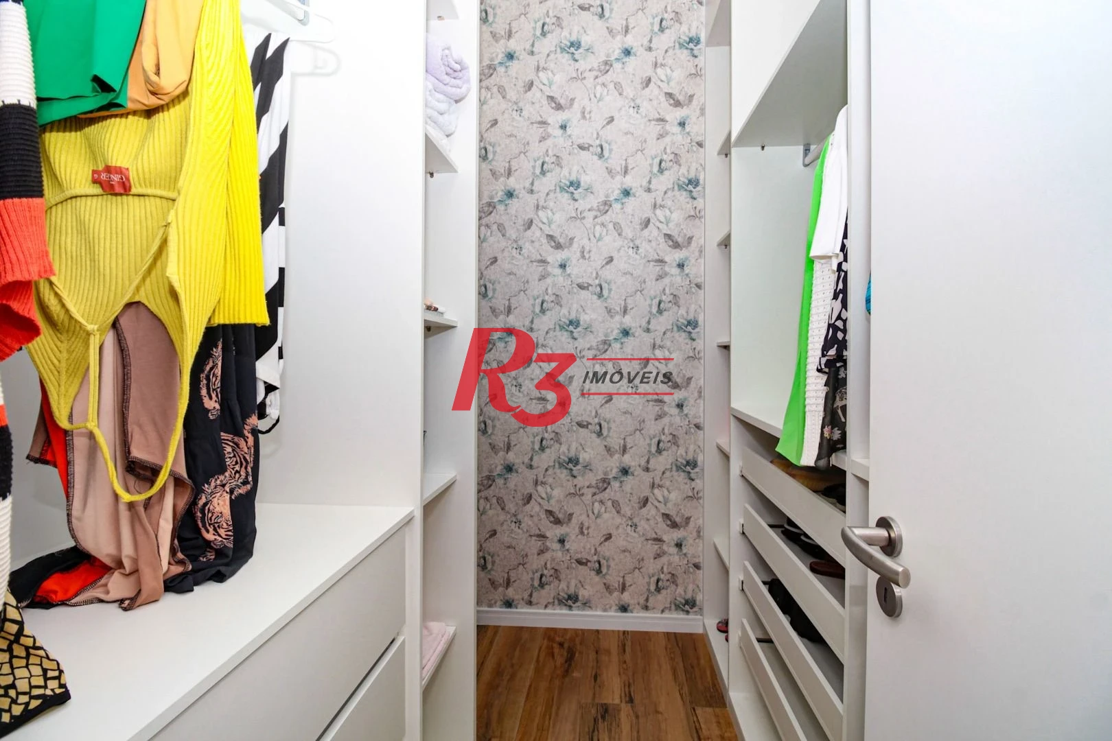 Apartamento à venda, 108 m² por R$ 950.000,00 - Itararé - São Vicente/SP