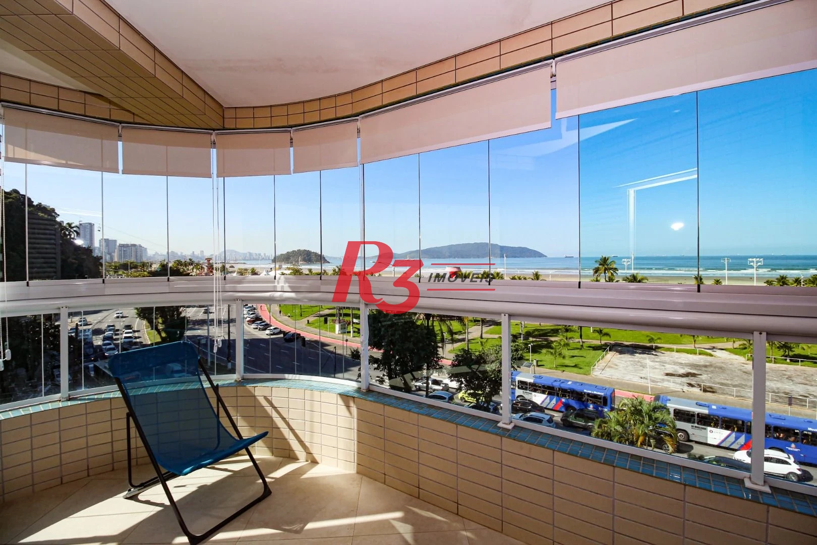 Apartamento à venda, 108 m² por R$ 950.000,00 - Itararé - São Vicente/SP
