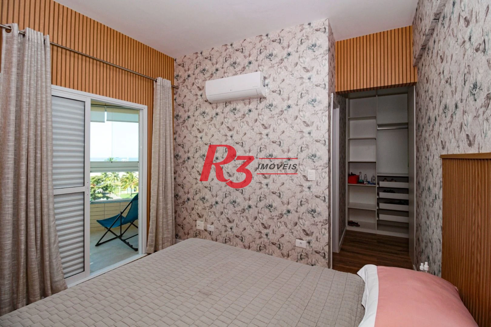 Apartamento à venda, 108 m² por R$ 950.000,00 - Itararé - São Vicente/SP