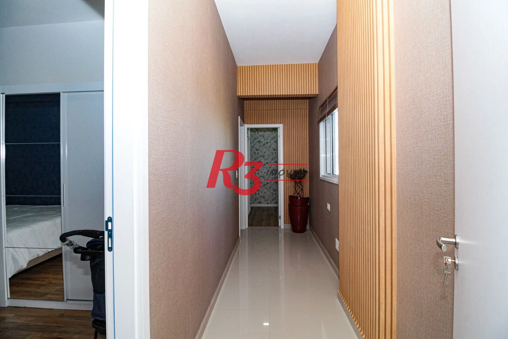 Apartamento à venda, 108 m² por R$ 950.000,00 - Itararé - São Vicente/SP