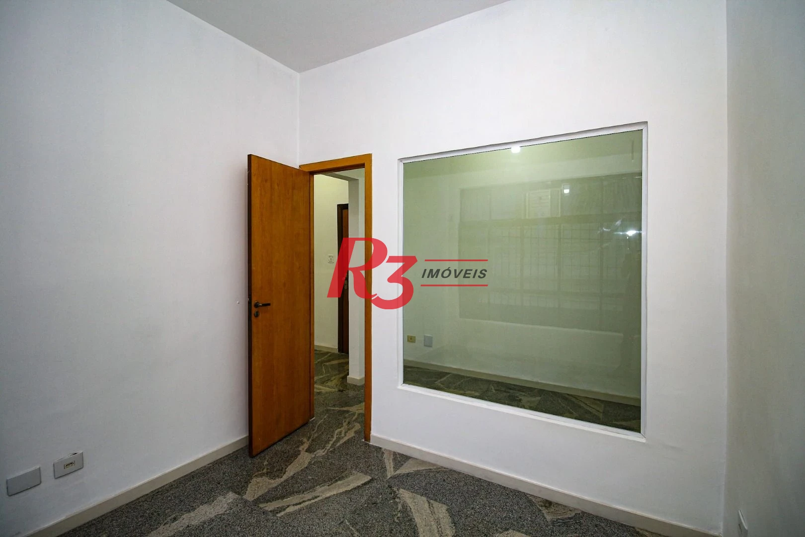 Sala, 47 m² - venda por R$ 237.000,00 ou aluguel por R$ 2.317,00/mês - Centro - Santos/SP