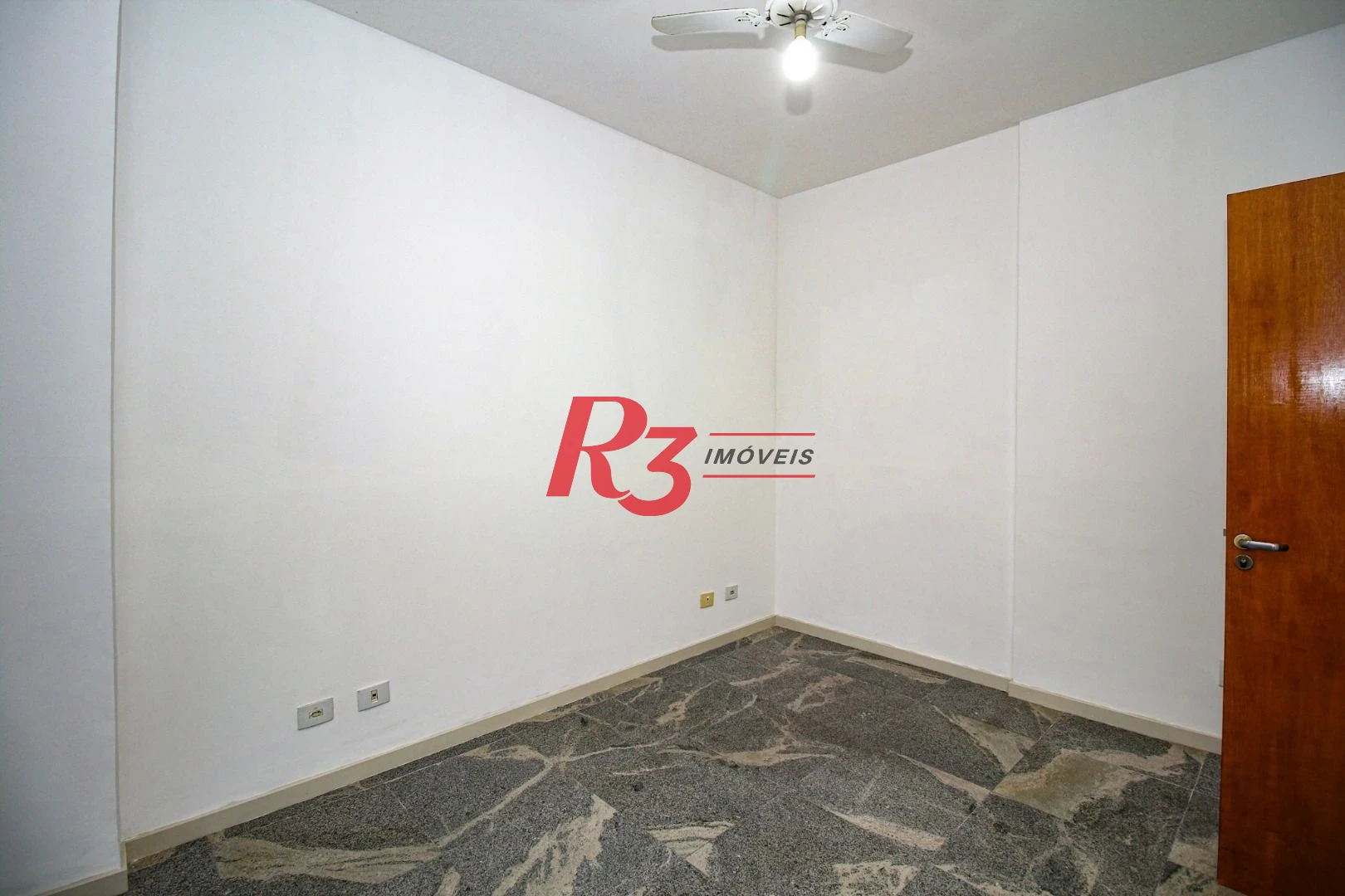Sala, 47 m² - venda por R$ 237.000,00 ou aluguel por R$ 2.317,00/mês - Centro - Santos/SP