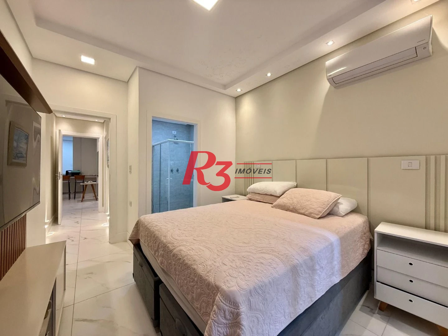 Apartamento com 2 dormitórios à venda, 110 m² por R$ 950.000,00 - Pompéia - Santos/SP