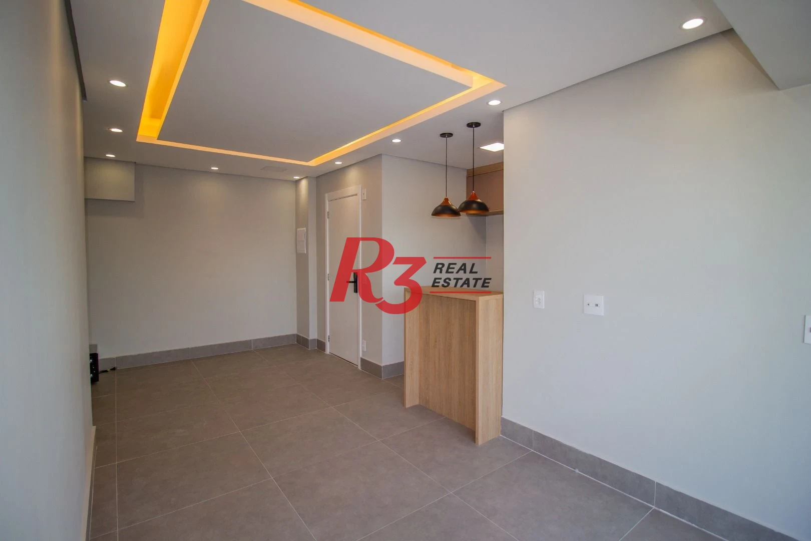 Apartamento com 3 dormitórios à venda, 84 m² por R$ 940.000,00 - Marapé - Santos/SP