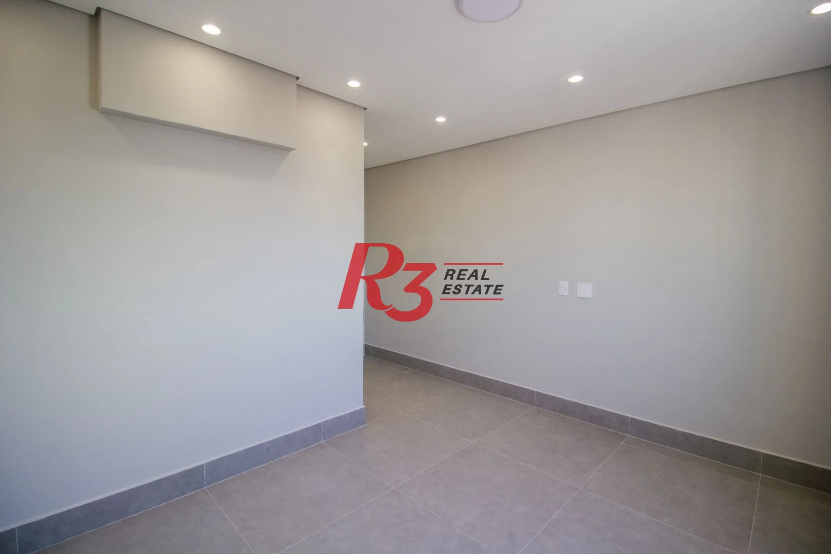 Apartamento com 3 dormitórios à venda, 84 m² por R$ 940.000,00 - Marapé - Santos/SP