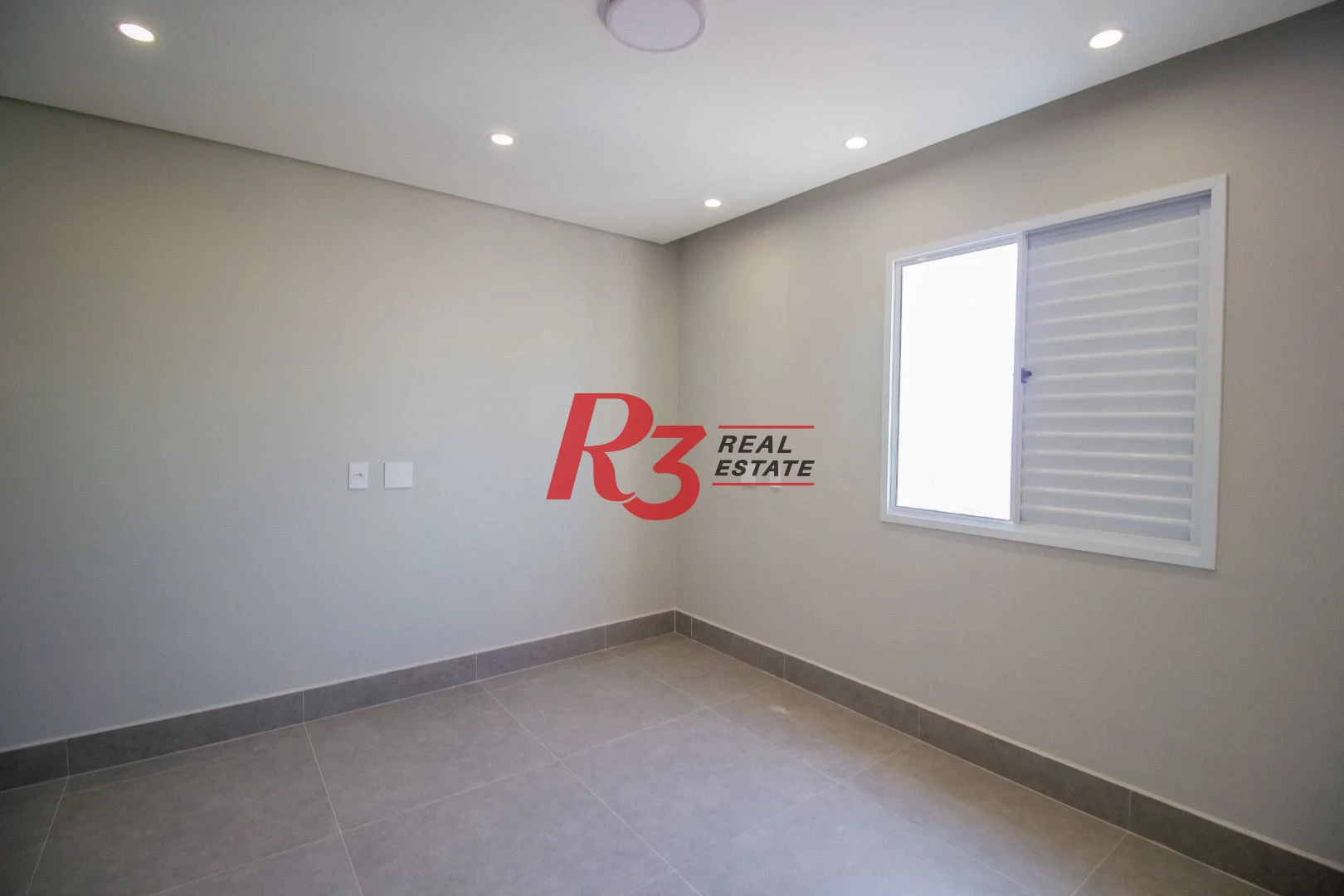 Apartamento com 3 dormitórios à venda, 84 m² por R$ 940.000,00 - Marapé - Santos/SP